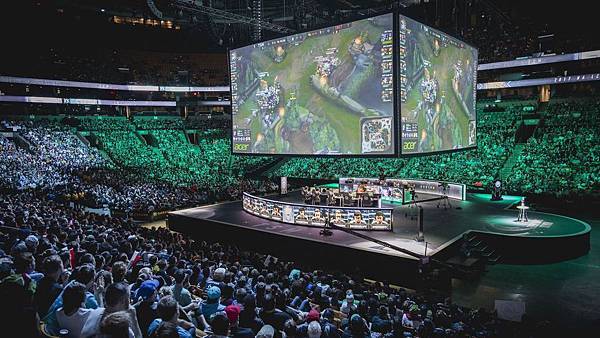 NA-LCS-format-1-1.jpg